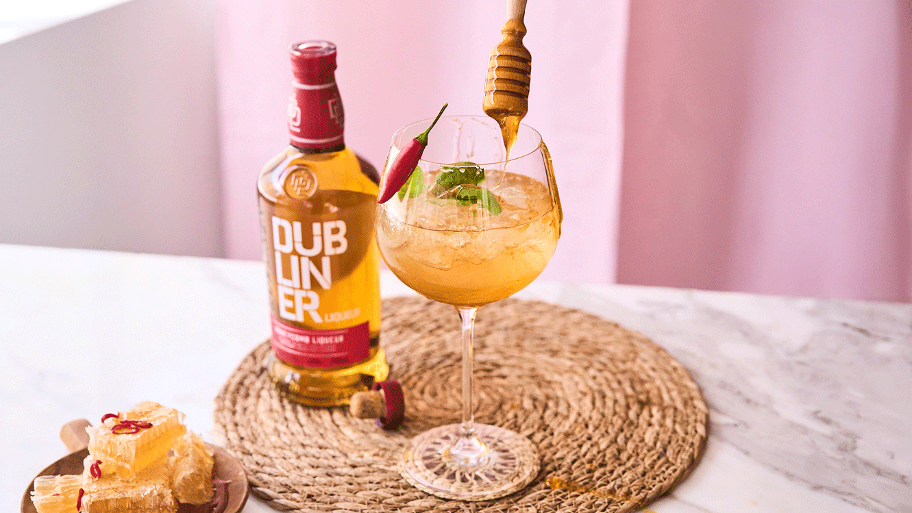 Hot Honey Spritz Cocktail Recipe