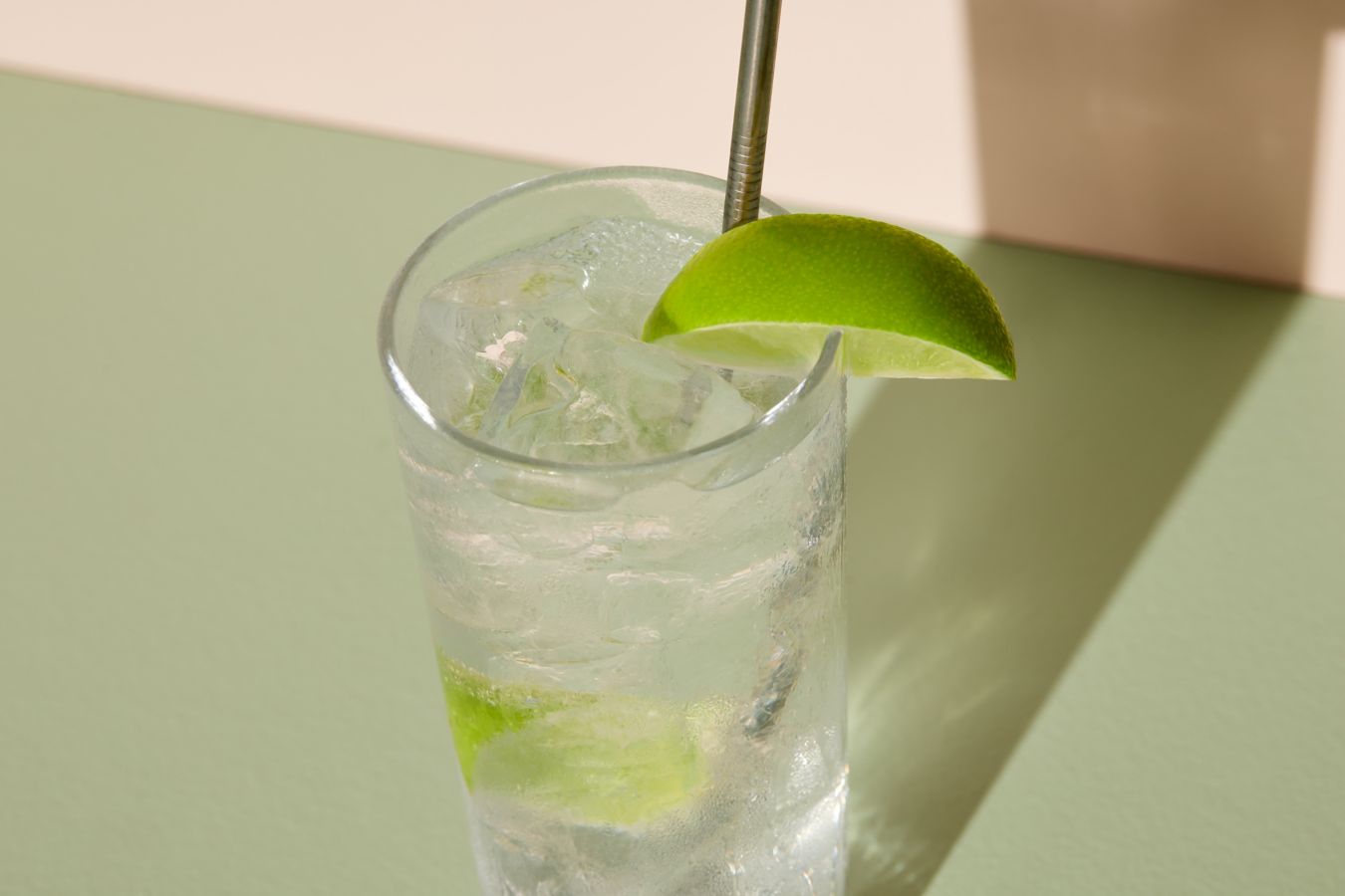 Gin and Tonic cocktail recipe