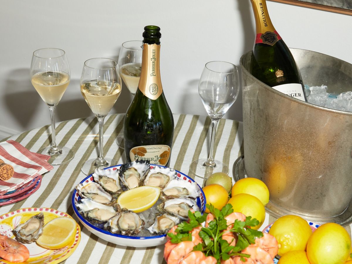 Table with Champagne and oysters
