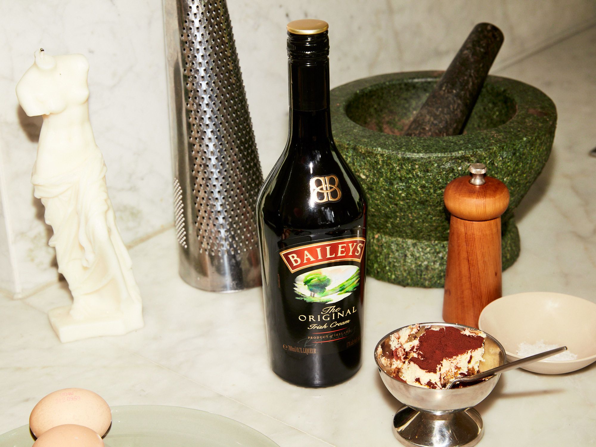Best Ways to Use Leftover Baileys (Cocktails, Foods & More) | What is ...