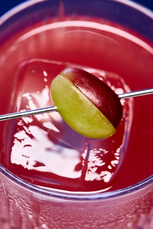 Up close with the Enzoni cocktail