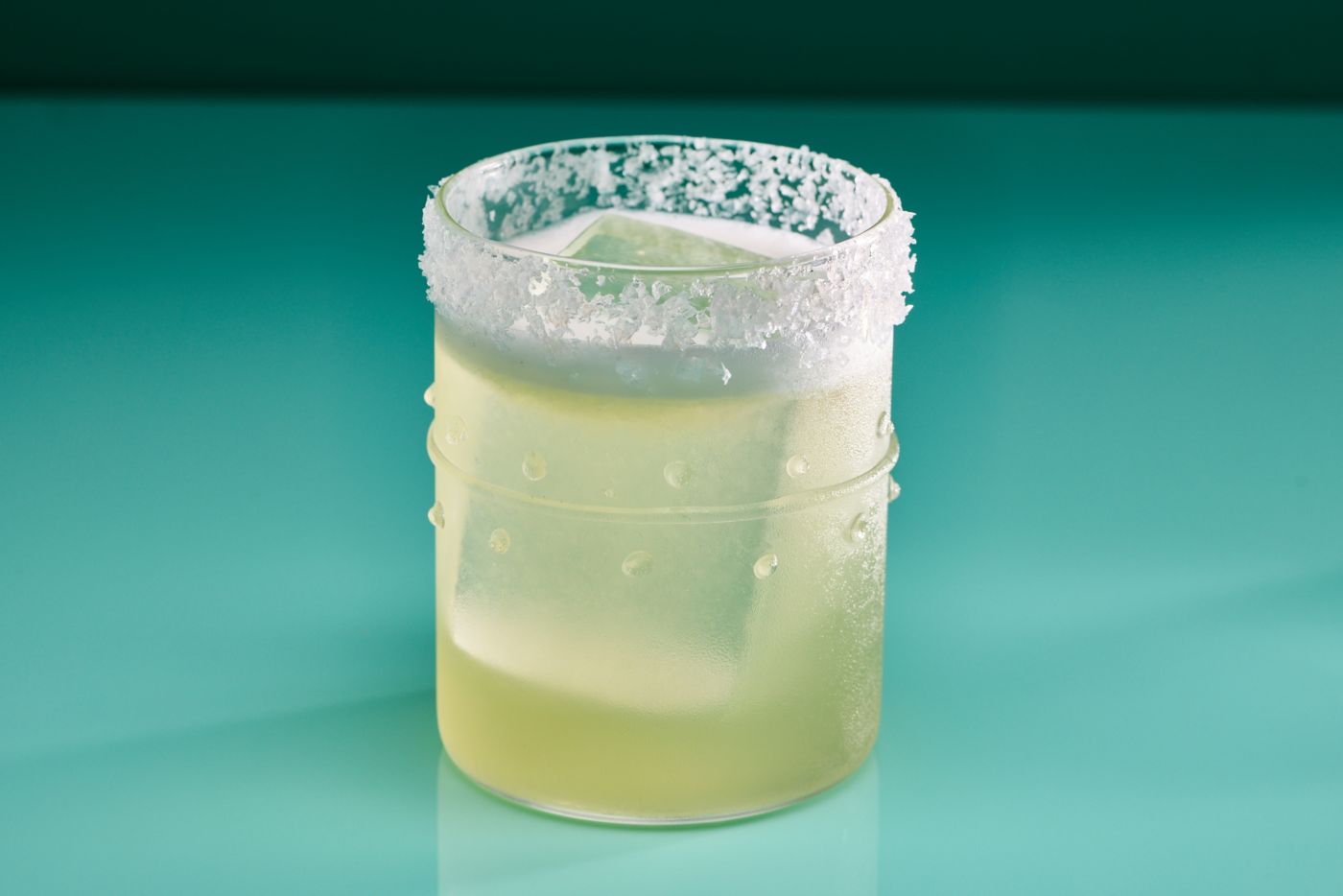 The complex and tropical Snake Eyes cocktail