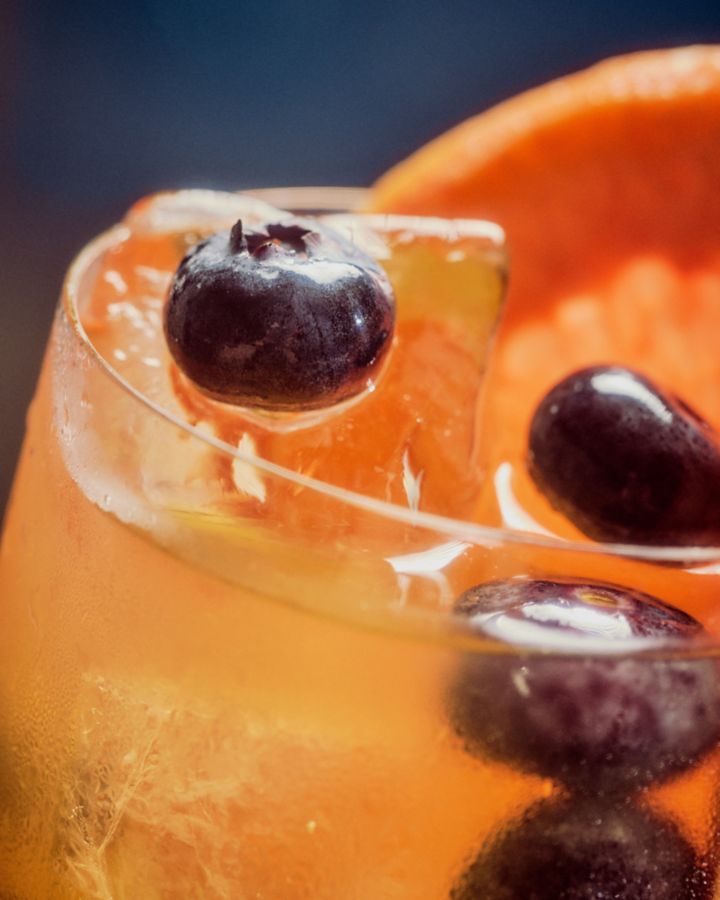 A close-up of the garnishes on the Iced Tea-quila 