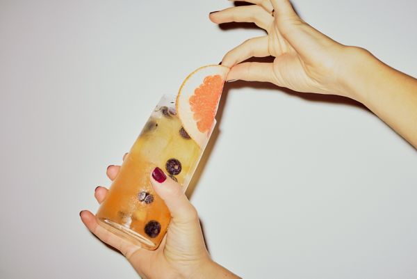 How long should you stir a cocktail?