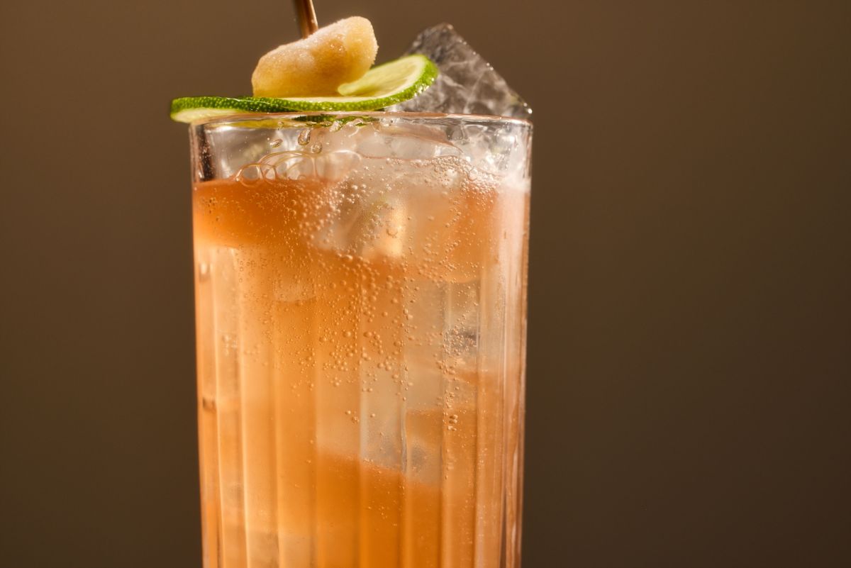 The Dark 'n' Stormy cocktail is an easy, refreshing crowd-pleaser