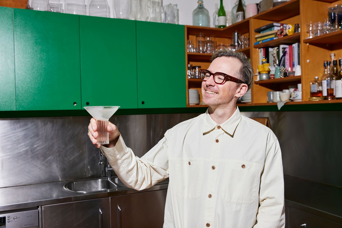 Matt Linklater holding his Creamy Martini cocktail 