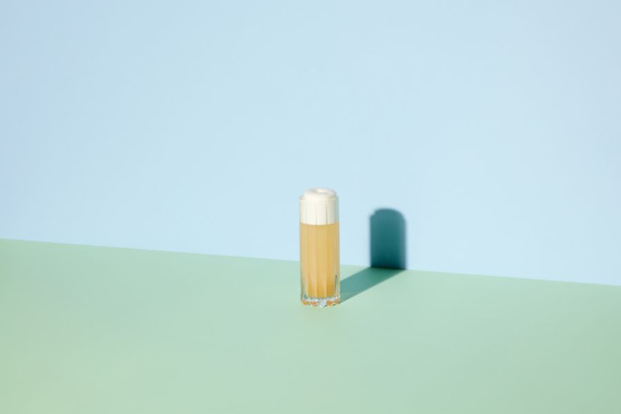 The Aussie Derby Fizz cocktail with a frothy head 