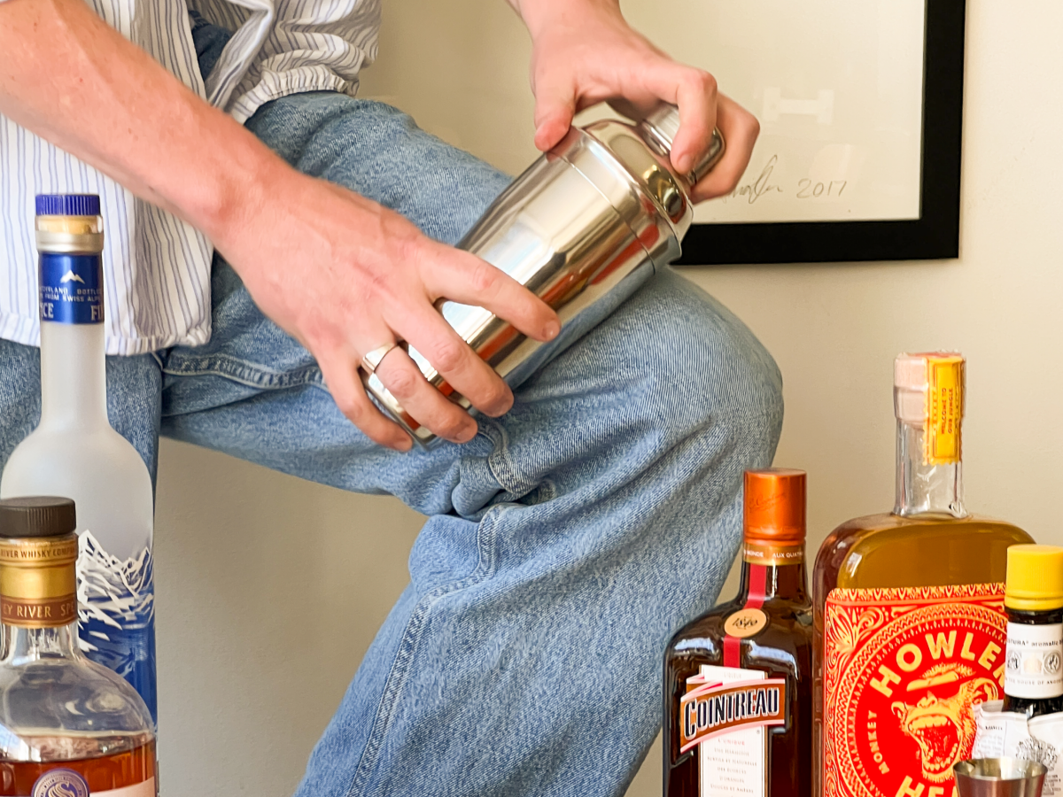 How to Open a Jammed Cocktail Shaker BWS