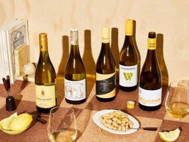 https://egl-assets.scene7.com/is/image/endeavour/Buttery_Chardonnay_01?$dans-daily-web-image$&wid=375