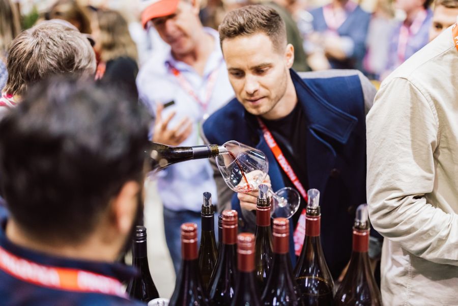 Sampling pinot noir at Pinot Palooza