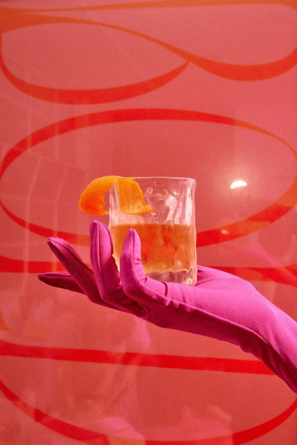 Old fashioned cocktail 