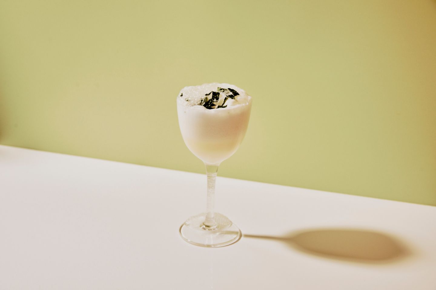 Best Lemon Drop Cocktail Recipe (Easy Sweet & Sour Drink) Dan's Daily