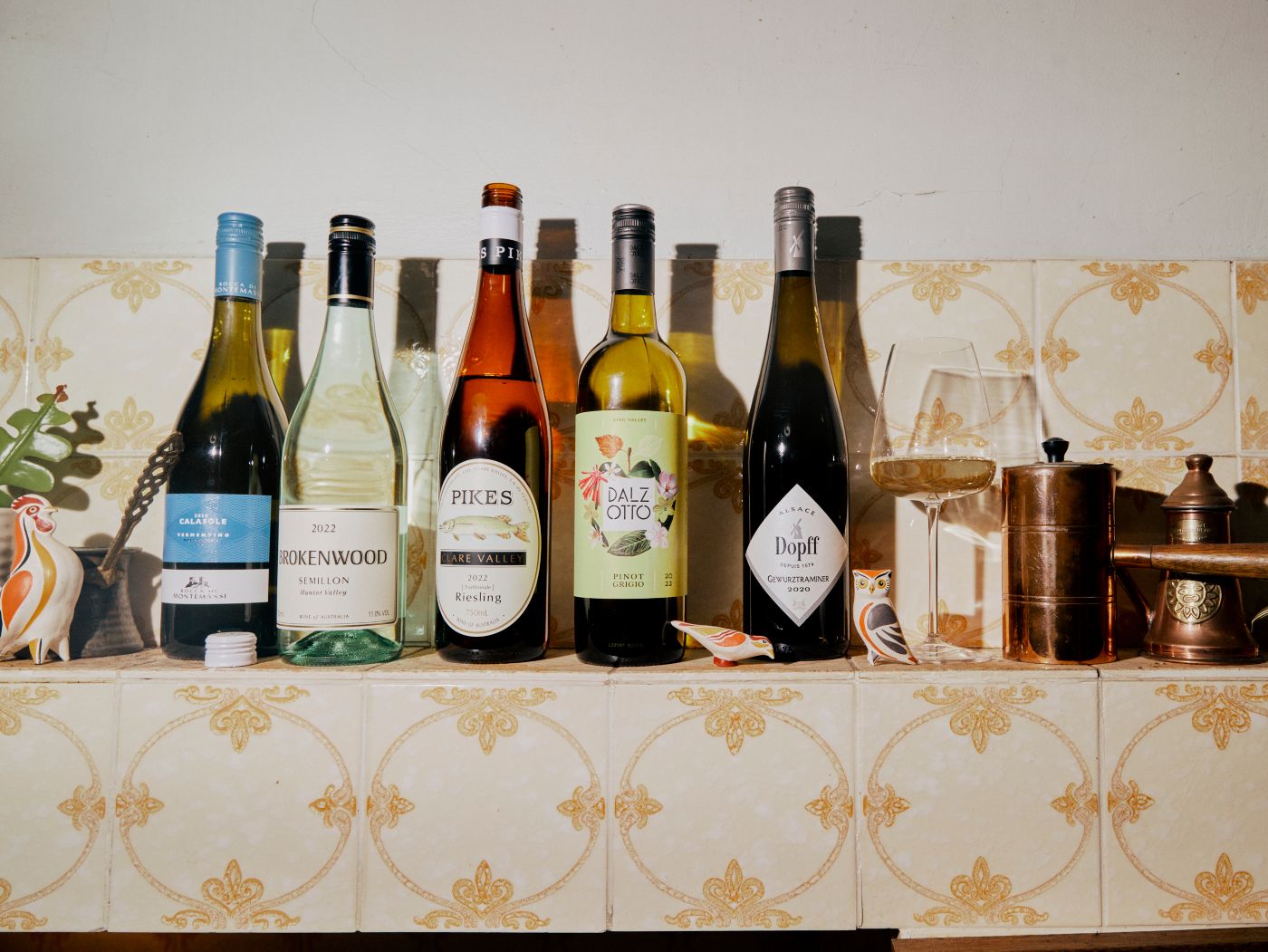 Five different white wines that will appeal to people who love sauvignon blanc