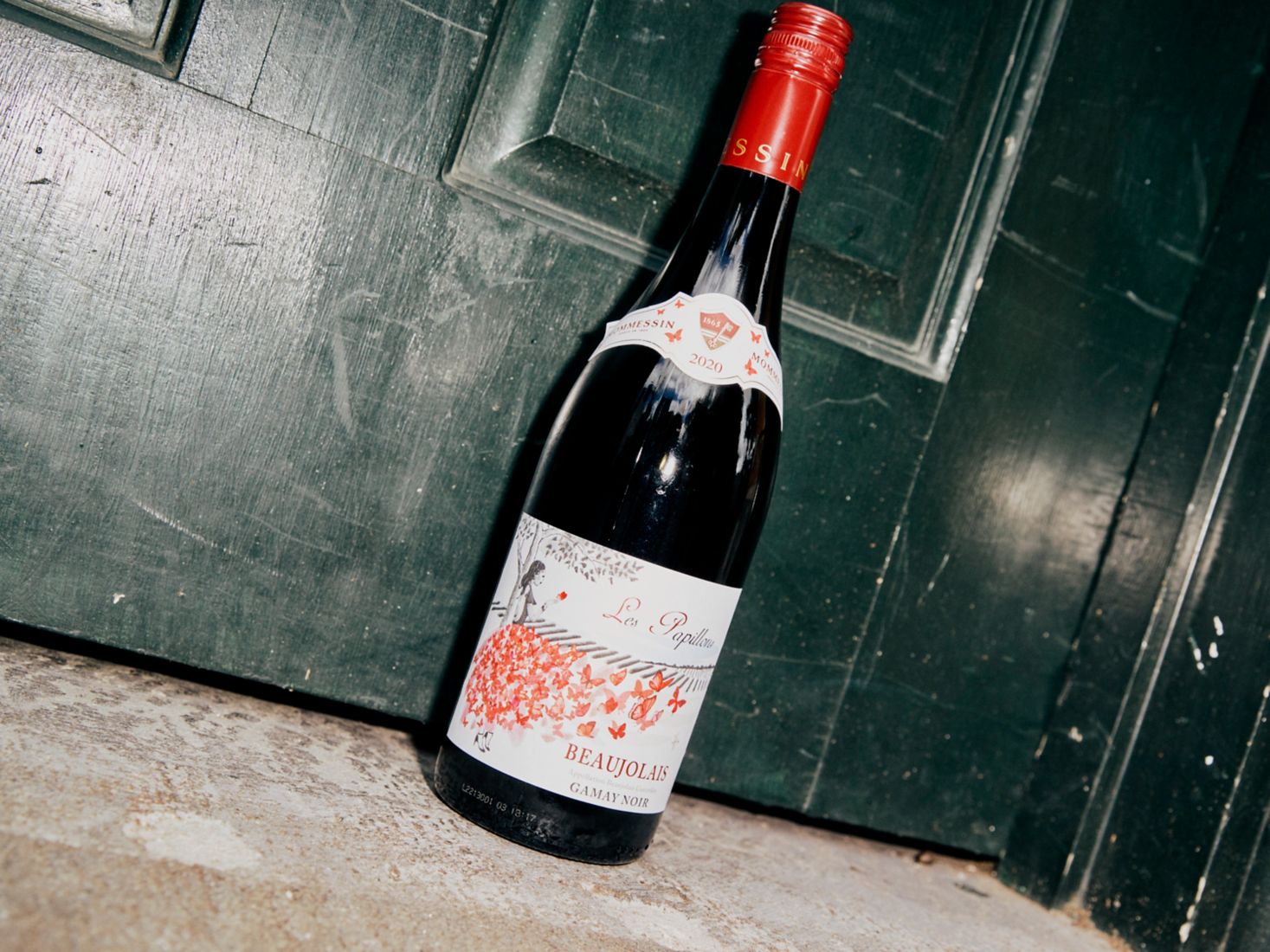 Mommessin Les Papillons Gamay - A tasty pinot noir with fruity flavors like cherries, plums, raspberries.