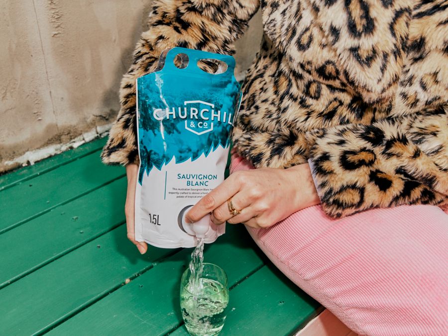 Churchill & Co Sauvignon Blanc Bagnum Pouch