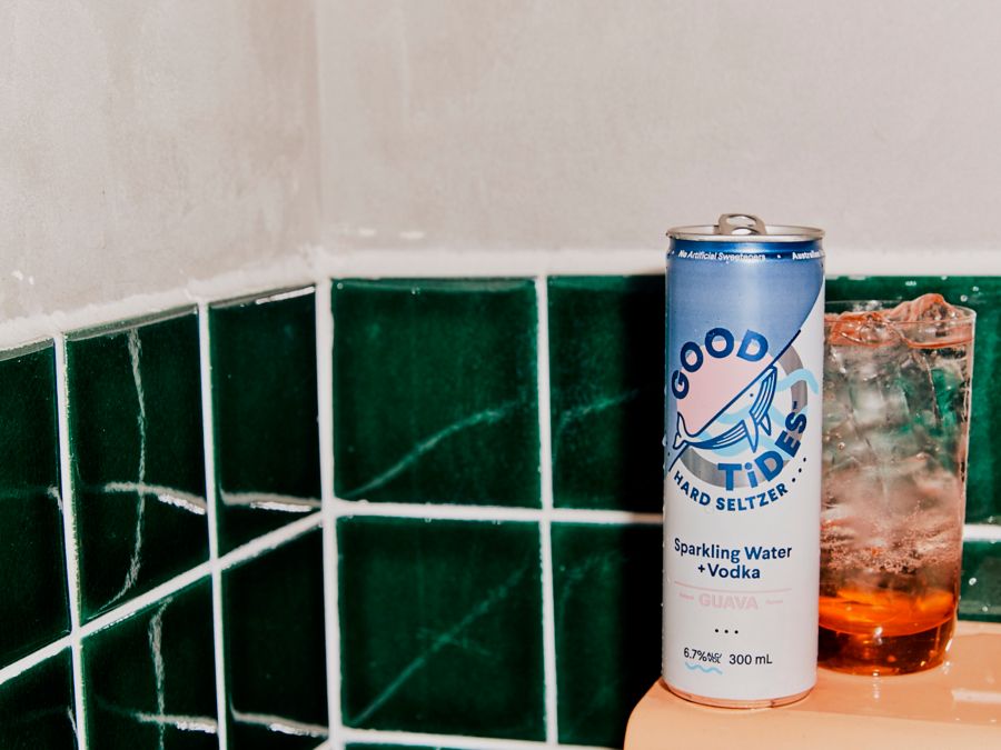 5 Best Premix Cocktails for Your PreParty Premixed Canned Drinks