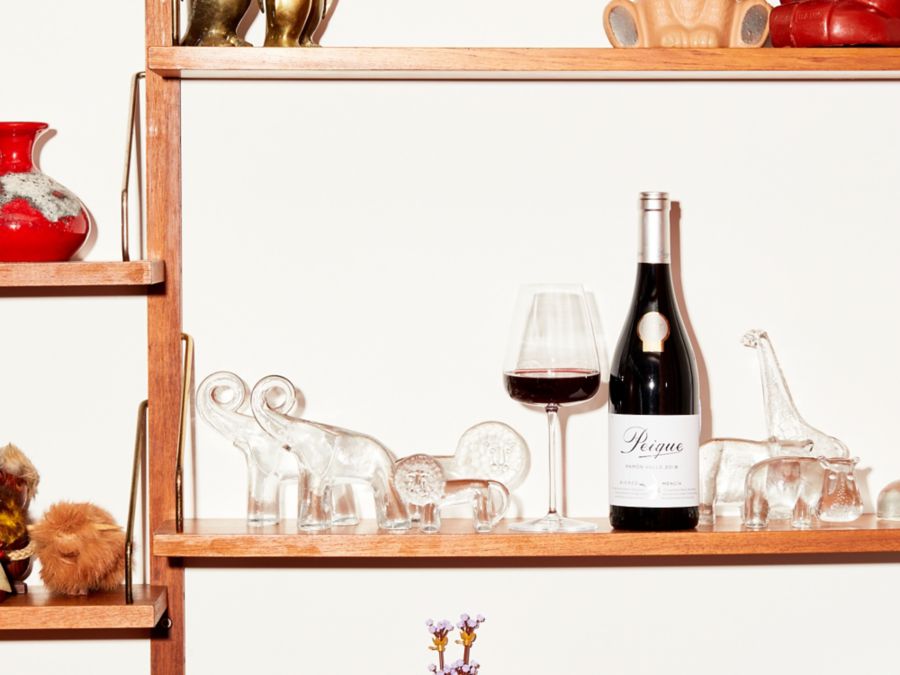 A bottle of Peique Ramon Valle Mencia DO Bierzo on a shelf