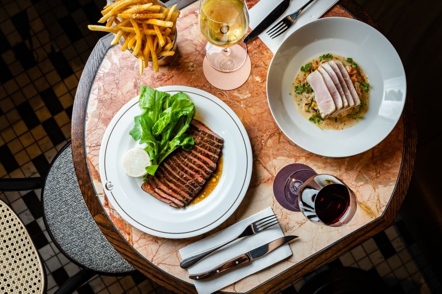 Food and drinks at the charles bar