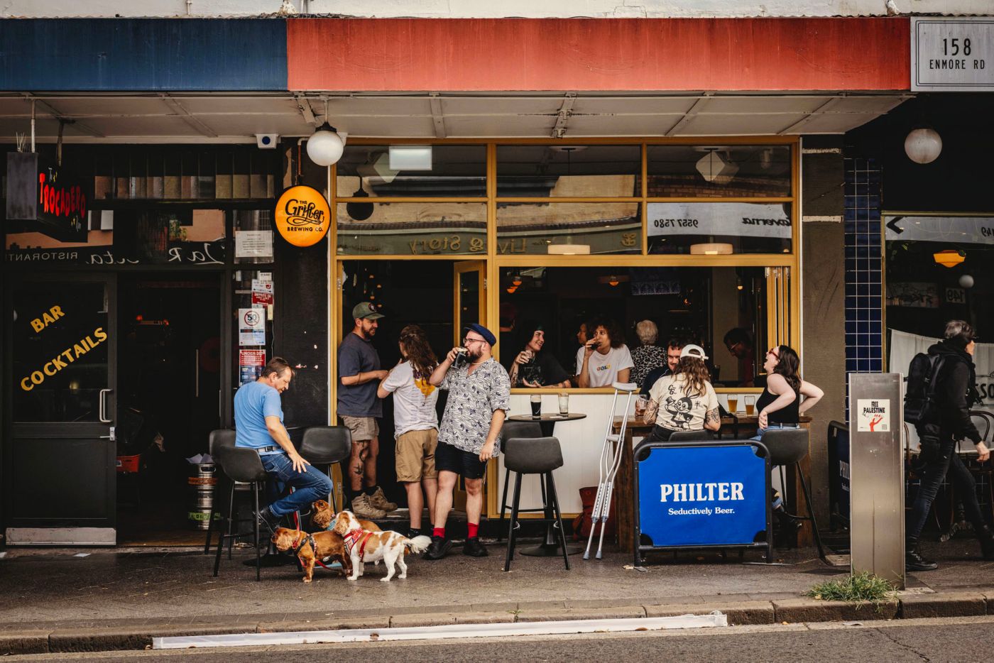 People enjoying the outdoor seating at The Magpie in Sydney 