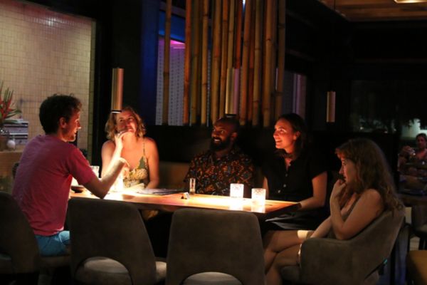 Dom’s Bar & Lounge