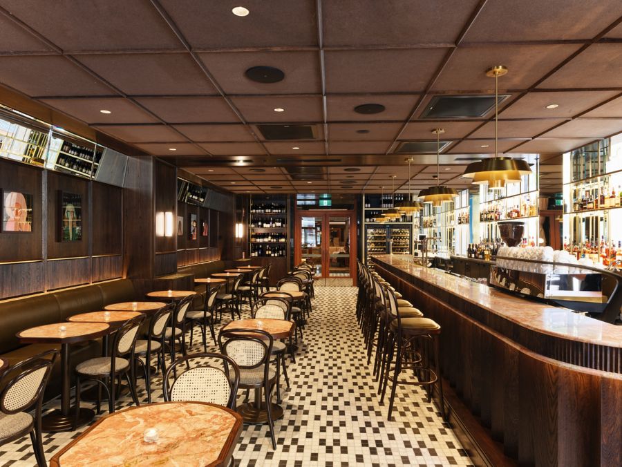 Ambience at the charles bar sydney