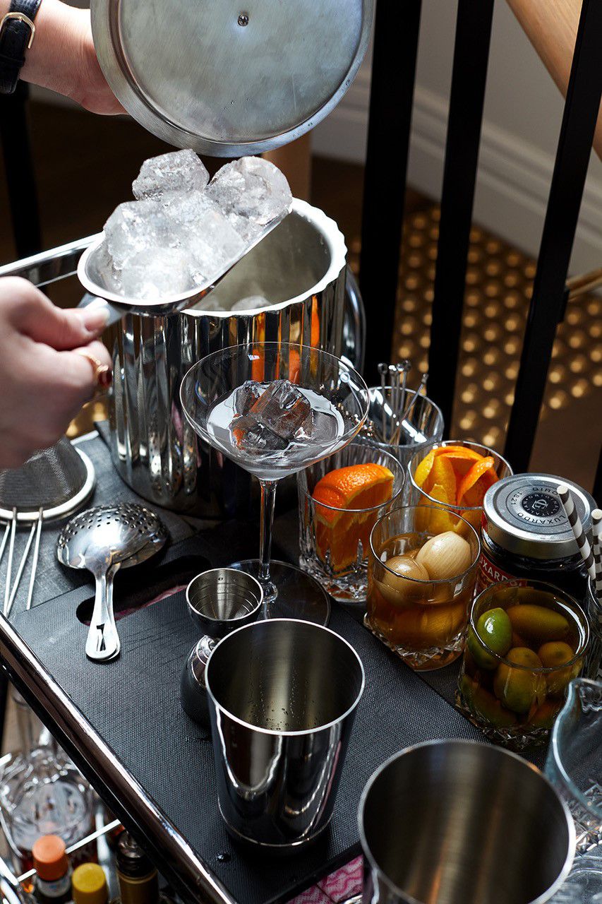 image of dishes at one trick pony