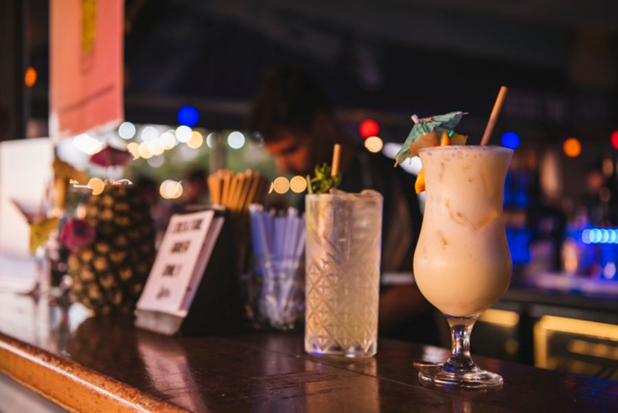 Delicious food and drinks at the scenic Darwins Ski Club