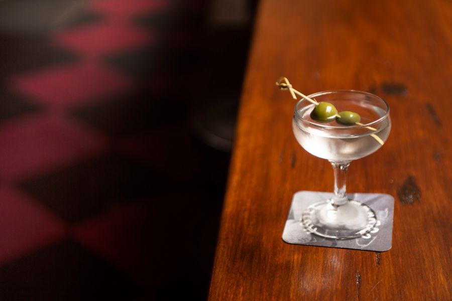 Image of Drink with olive at Hotle Lombard