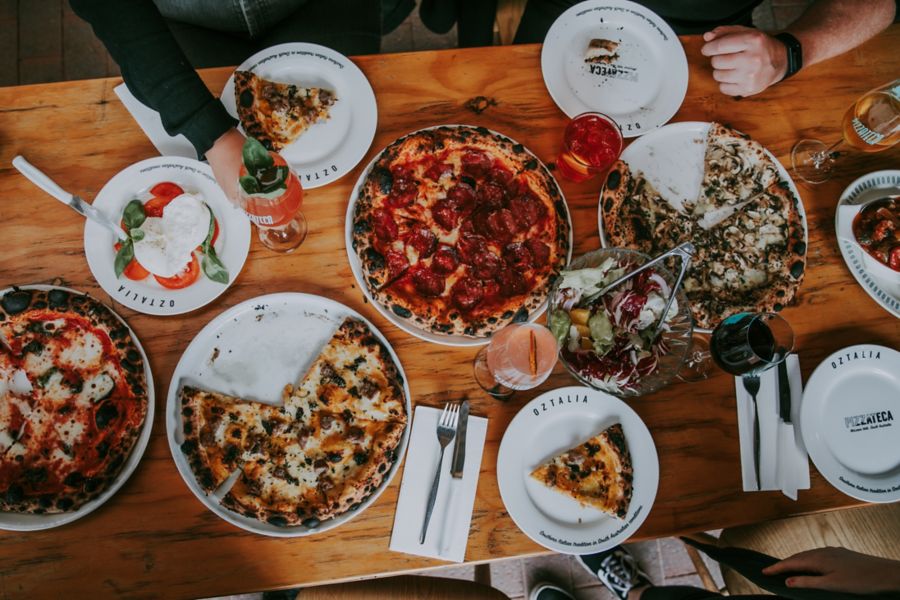 Food, Music and Drinks at Pizzateca