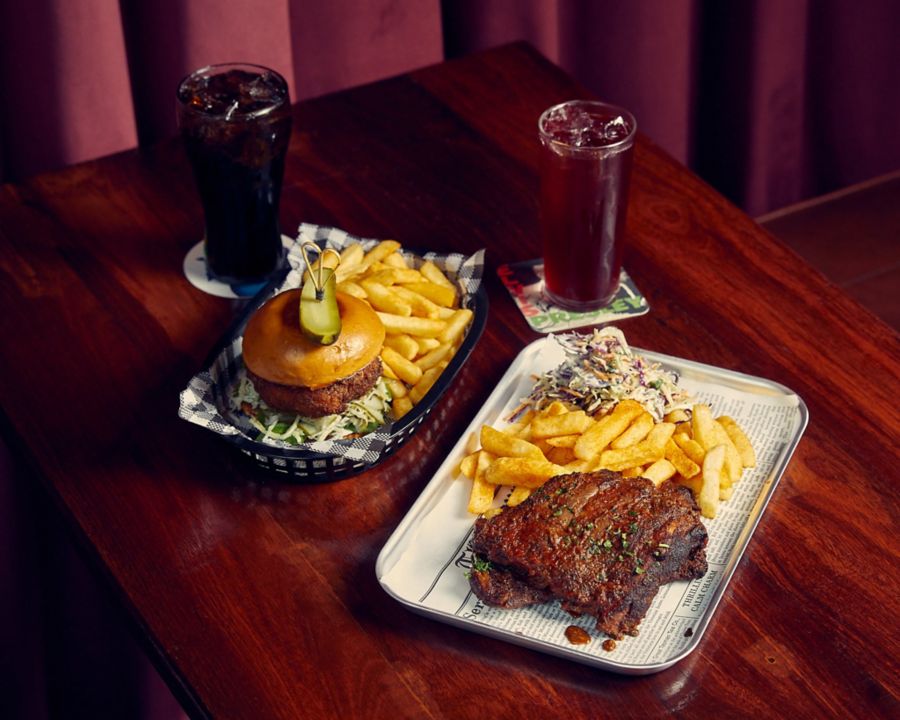 Burgers and ribs are among the Southern American specialities at Honky Tonk Blues