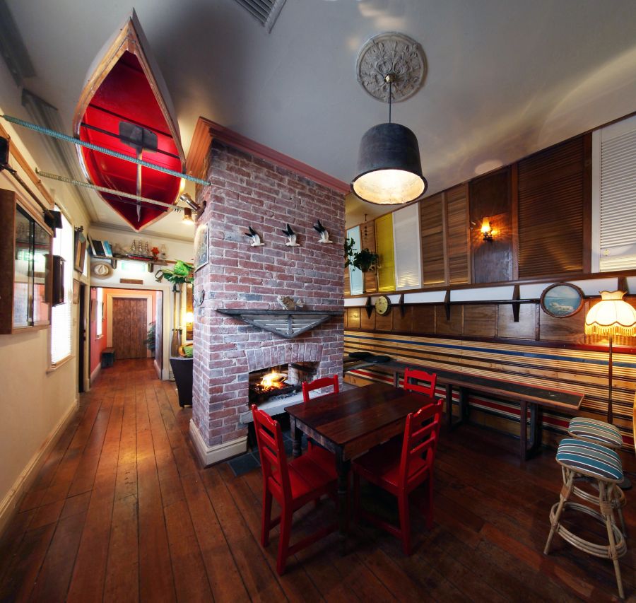 images of Rodney's bait and tackel fishing themed bar