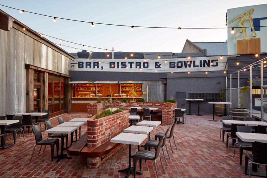 outside sitting are at The keys