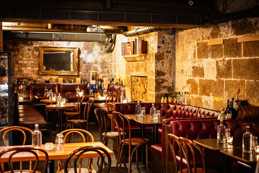 Sitting area at Burrow Bar