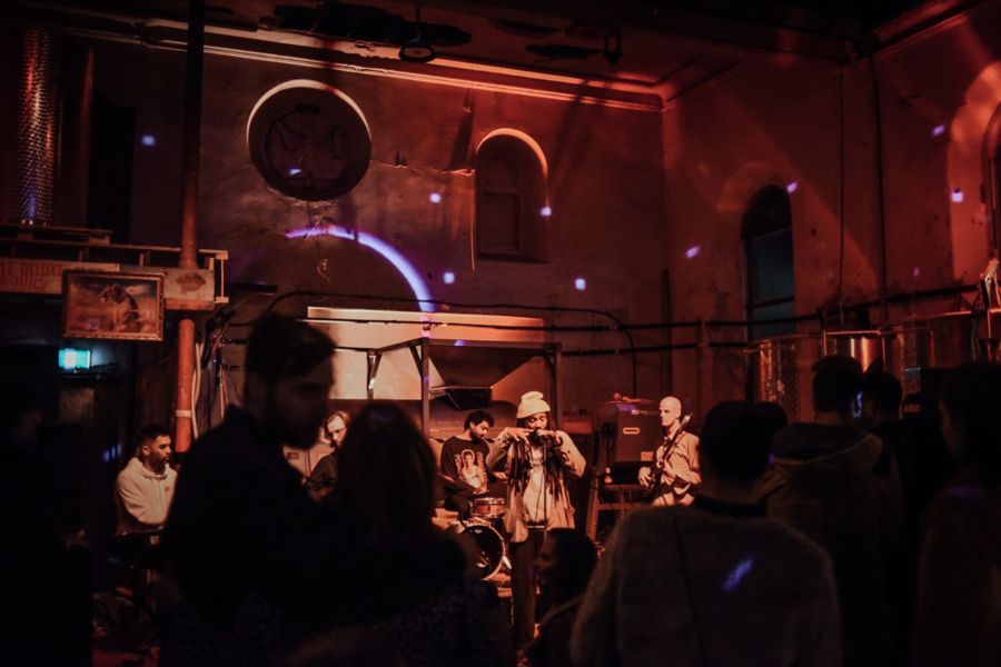 image of club at oddio