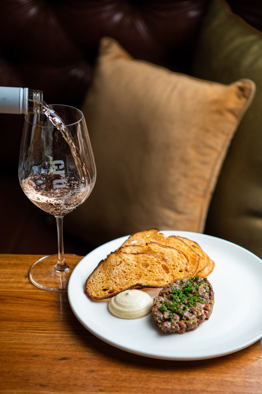 Cru Bar & Cellar drinks and food