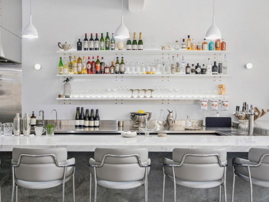 Institut Polaire bar ambiance