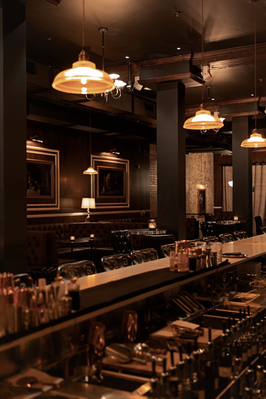 Dr Gimlette's indoor bar seating