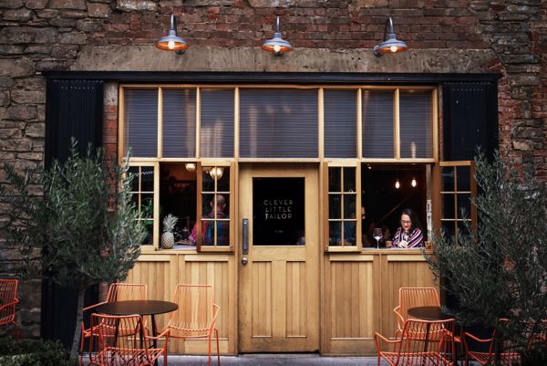 Clever Little Tailor 