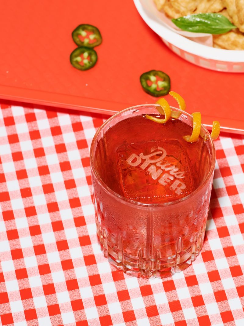 Star bartender brings modern-retro cocktails to Dan’s Diner