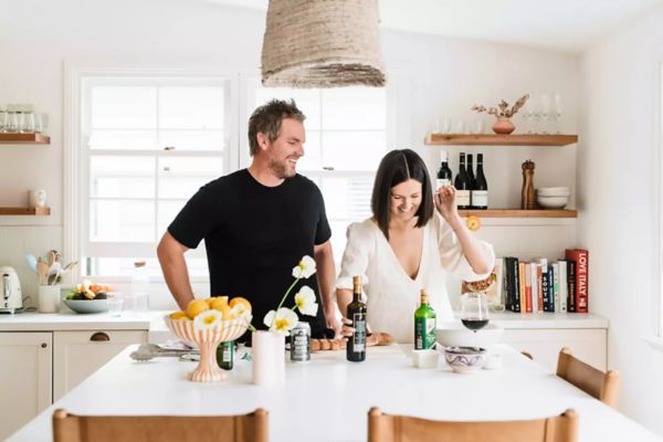  Learn the process of pairing roast pork with Hunter Valley Shiraz for a Sunday party. 
