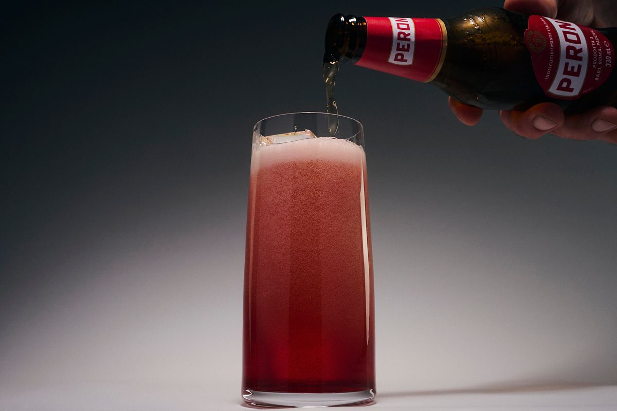 Topping the Beericano with beer