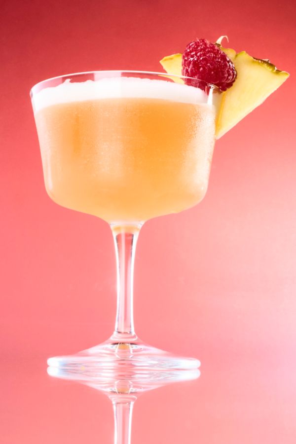 The French Martini cocktail against a pink background