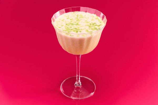  Think spicy, creamy and tropical don’t mix? This unique Daiquiri twist will change your mind. 
