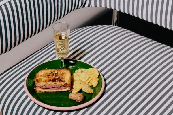  Because great fridge finds deserve great drinks.&nbsp; 
