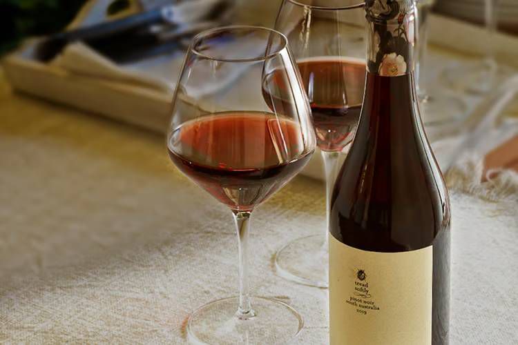 Organic Eco-friendly Red Wine